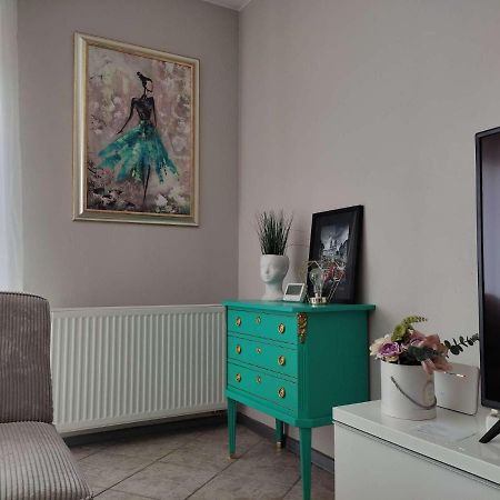 Apartments Near Old Town With Private Parking Kaunas Exterior photo