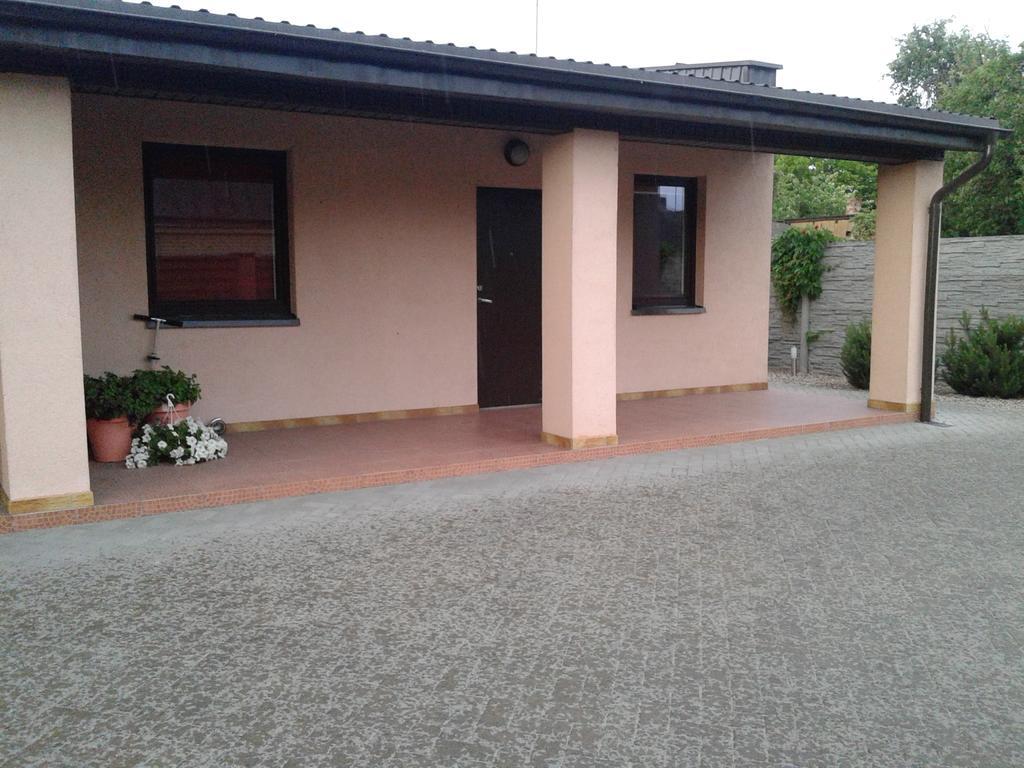 Apartments Near Old Town With Private Parking Kaunas Exterior photo