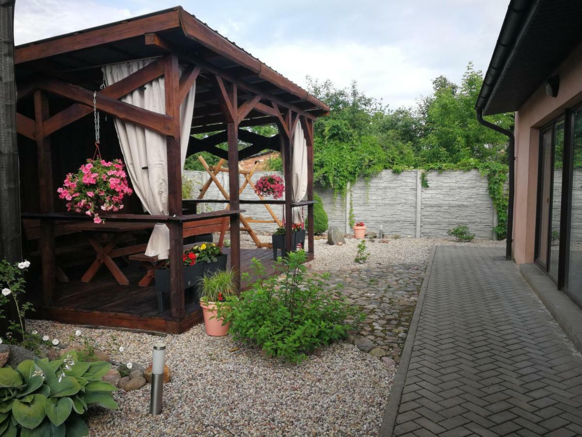 Apartments Near Old Town With Private Parking Kaunas Exterior photo